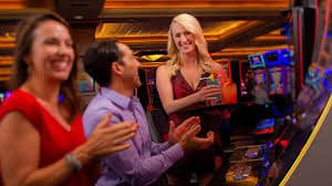 Kartu Teen Patti dengan cahaya mint